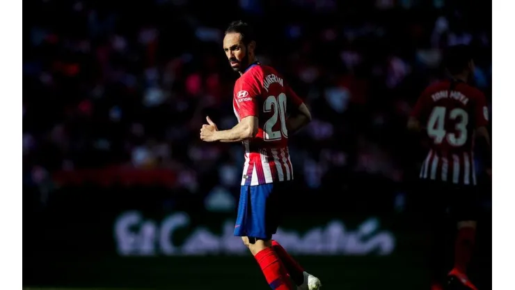 Fuga de históricos en Atlético Madrid: ahora Juanfran anunció su salida después de 9 años
