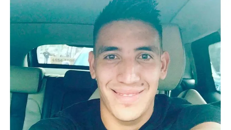 Centu metió posteo en su historia.