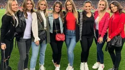Antonella Roccuzzo, Sofía Balbi y Ainé Coutinho: cumbre de chicas culés en Brasil