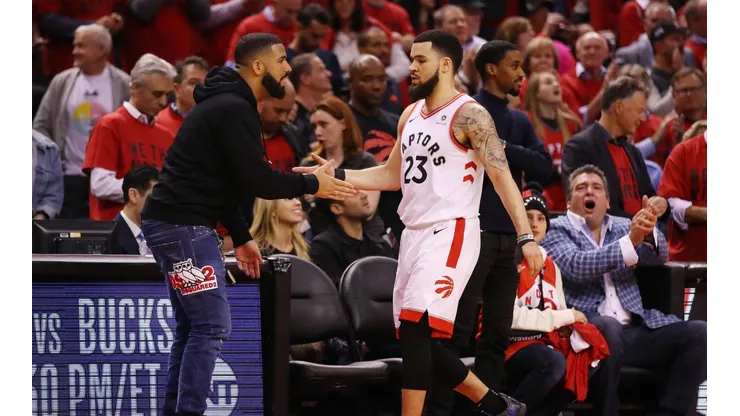 Drake respondió a las críticas y calentó la serie Raptors vs Bucks en la redes sociales