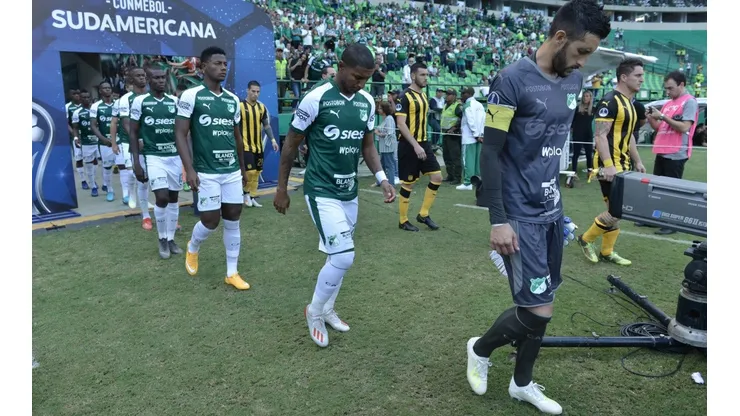 Cali salvó el empate en casa con un golazo contra Peñarol, en la Sudamericana