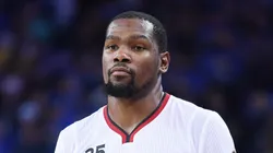 Kevin Durant humilló a un periodista en Twitter por compartir información falsa