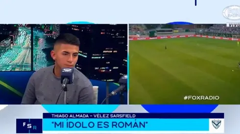 Almada en Fox Radio.