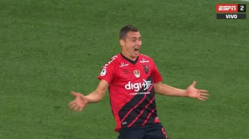 La ley del ex: Marco Ruben la empujó contra River y adelantó a Paranaense