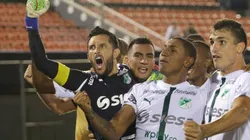 Deportivo Cali festeja su clasificación a 'Fase 2' de la Copa Sudamericana.