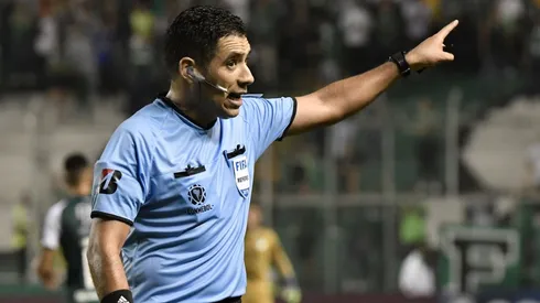 Defensor de Municipal reveló que Diego Haro le pidió disculpas por haber marcado un penal que no debía cobrarse