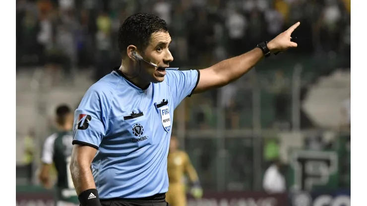Defensor de Municipal reveló que Diego Haro le pidió disculpas por haber marcado un penal que no debía cobrarse