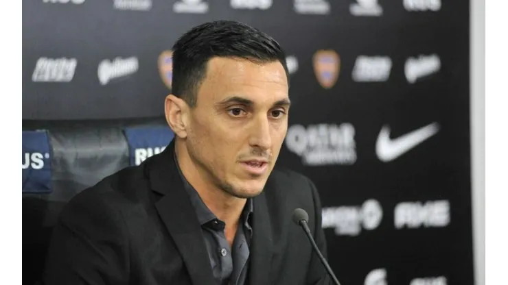 La exigencia de Burdisso al plantel de Boca para terminar con la polémica