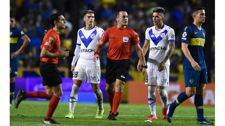 Fernando Espinoza en el partido de la discordia.