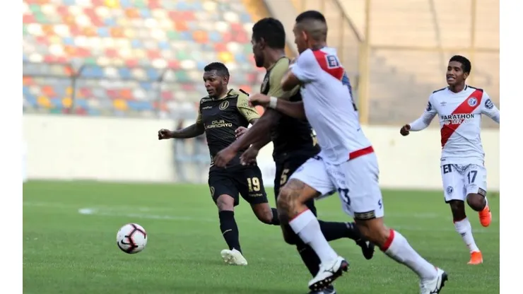 Deportivo Municipal sorprendió a Universitario.