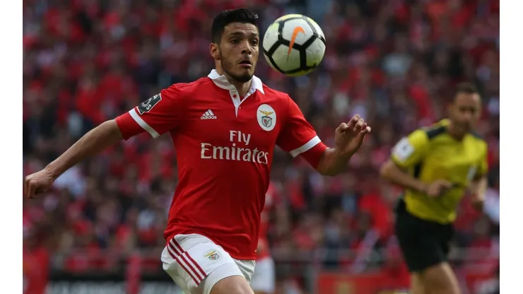 Jiménez también se alegró por Benfica Campeón