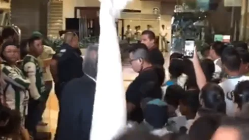 Devoción por León en la salida al Estadio