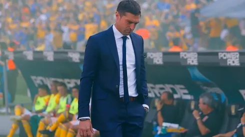 Alonso sigue, pero podrían irse dos figuras de Rayados