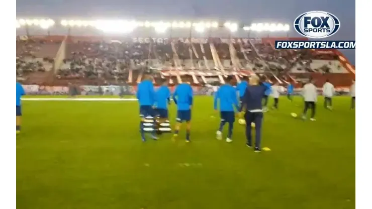 Silbidos e insultos de los hinchas del 'Bicho'.