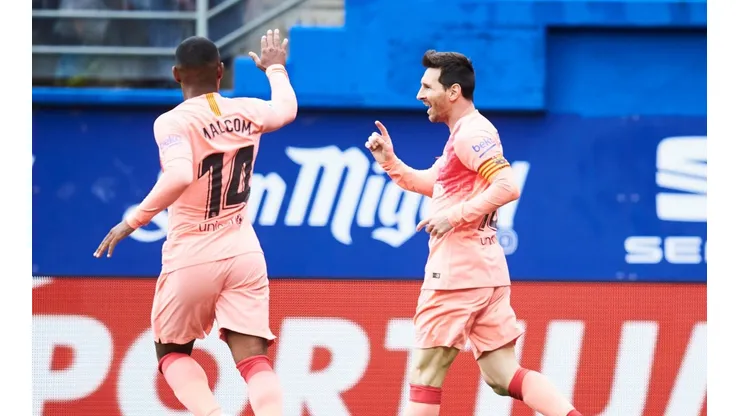 Messi anotó un doblete en un minuto para el Barcelona.