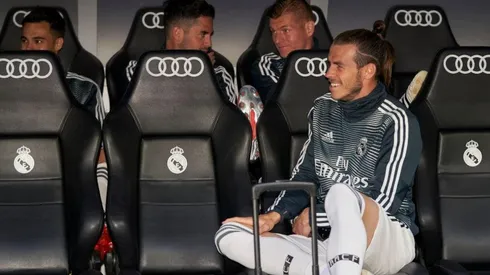 Insólito: la foto de Gareth Bale con la maleta de viaje lista en pleno Bernabéu