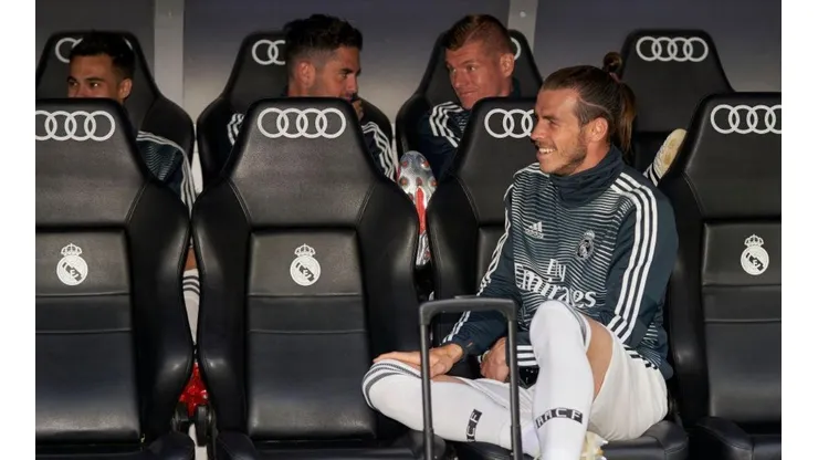 Insólito: la foto de Gareth Bale con la maleta de viaje lista en pleno Bernabéu