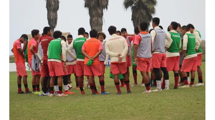 Poca convocatoria de hinchas para el encuentro ante Deportivo Municipal