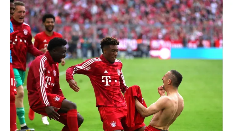 Con las despedidas de Rafinha, Ribéry y Robben incluidas, Bayern Munich gritó campeón