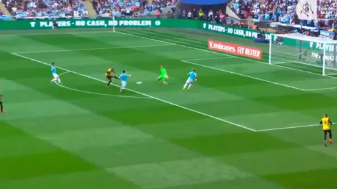 Pereyra erró un gol increíble.