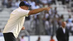 Carlos Ischia no se guardó nada.