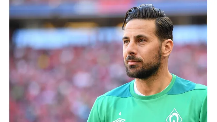 Desde Alemania confirman que Claudio Pizarro firmaría nuevamente con Werder Bremen
