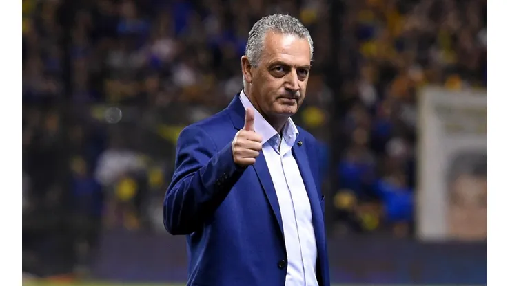 Entendió todo: Alfaro cree que Boca suma una estrella cada vez que disputa la pelota
