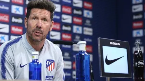 A Simeone le preguntaron por Griezmann y se acordó de Radamel Falcao y Kun Agüero