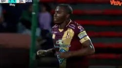 Maicol Balanta festeja el 1-2 parcial de Tolima contra Nacional.