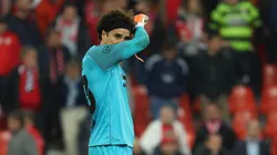 Ochoa se va del Standard.