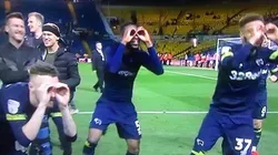 El épico trolleo de los jugadores del Derby County a Bielsa tras eliminar al Leeds United
