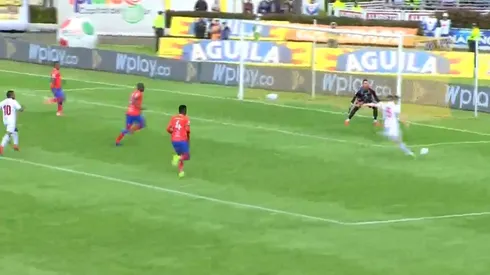 Pero ¿qué hizo Aristiguieta? Increíble fallo del delantero de América