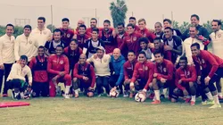 En plena sesión de entrenamiento el plantel de Universitario recibió una gran sorpresa