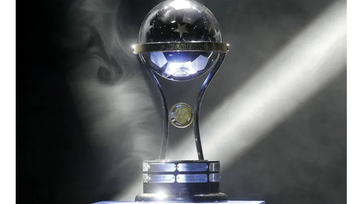 Complicado calendario de los equipos colombianos en la Sudamericana