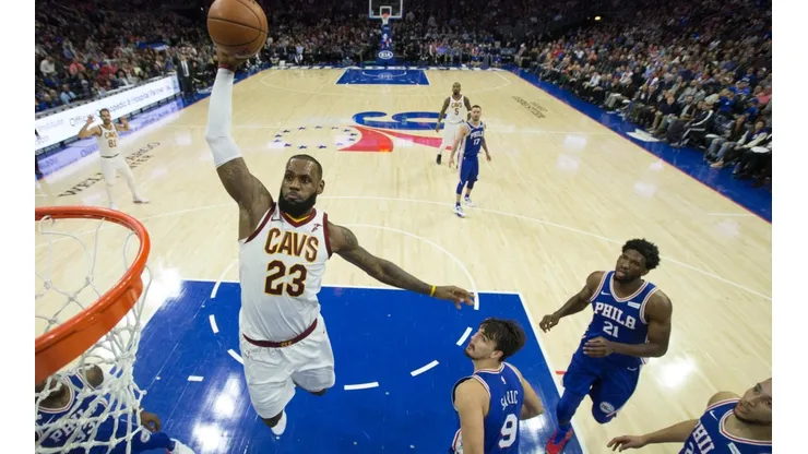Los Philadelhpia 76ers intentarán cambiar a una de sus estrellas por LeBron James