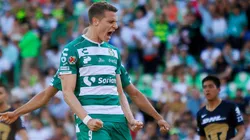 Julio Furch presumió sus lujosas vacaciones en las redes sociales