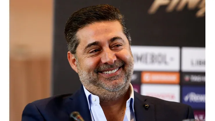 Picarón: Angelici hizo como que defendía a San Lorenzo, pero ¿le tiró un palito a River?
