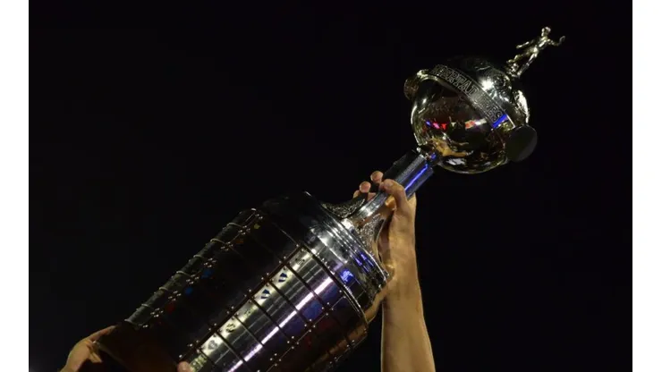 La incertidumbre sobre el sorteo por los octavos de final de la Copa Libertadores llega al final.
