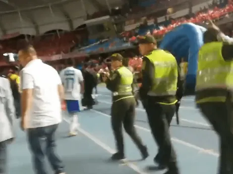 Espectacular atajada de un Policía para evitar agresión a Pinto en el Pascual