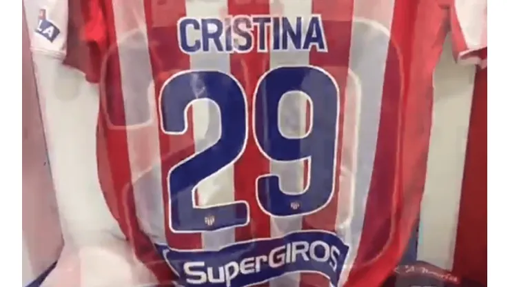 Homenaje de Junior en el Día de la Madre.