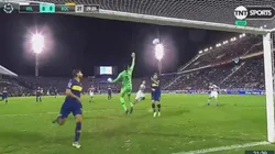Gran reacción del arquero de Boca.