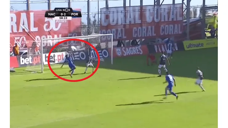 Corona anotó un verdadero golazo.