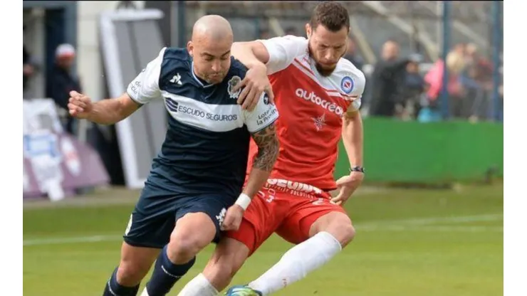 Argentinos vs Gimnasia por la Copa de la Superliga.