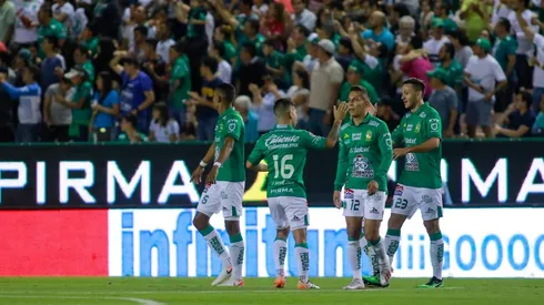 Arrollador: León cumplió con el trámite y es Semifinalista