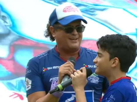Carlos Vives se puso la camiseta del Unión y cantó el Himno Nacional en el inicio de los cuadrangulares