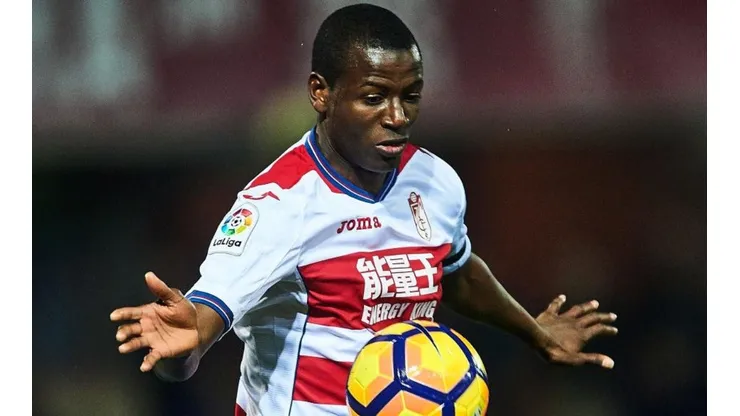 Adrián Ramos, jugador del Granada de España.