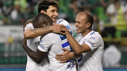 Roberto Ovelar, Elíser Quiñones y Juan David Pérez.