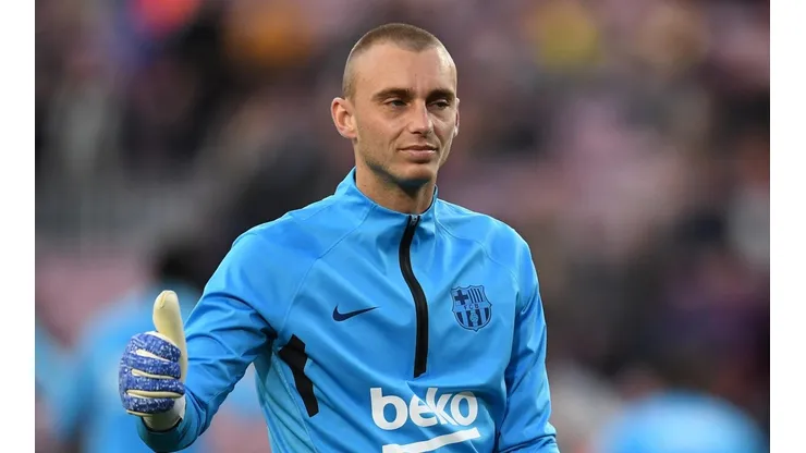 ¿Se abre una vacante? Cillessen estaría cerca de irse del Barcelona