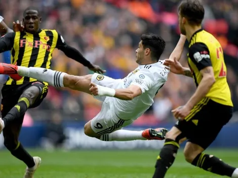 Ya saben a quién votar, amigos: Raúl Jiménez, nominado al gol de la temporada en Wolves