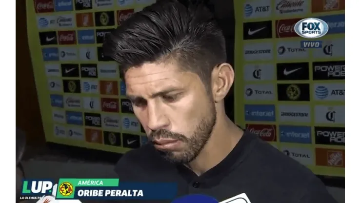 Foto de Oribe Peralta, delantero del América.